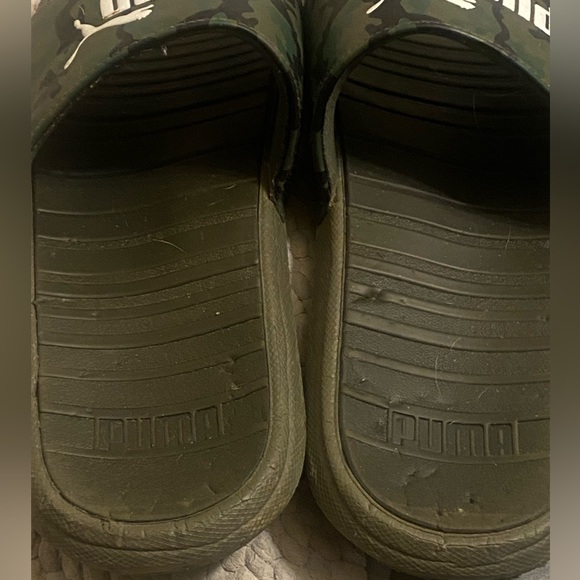 Puma Camo Cool Cat sport slides. - Picture 4 of 5